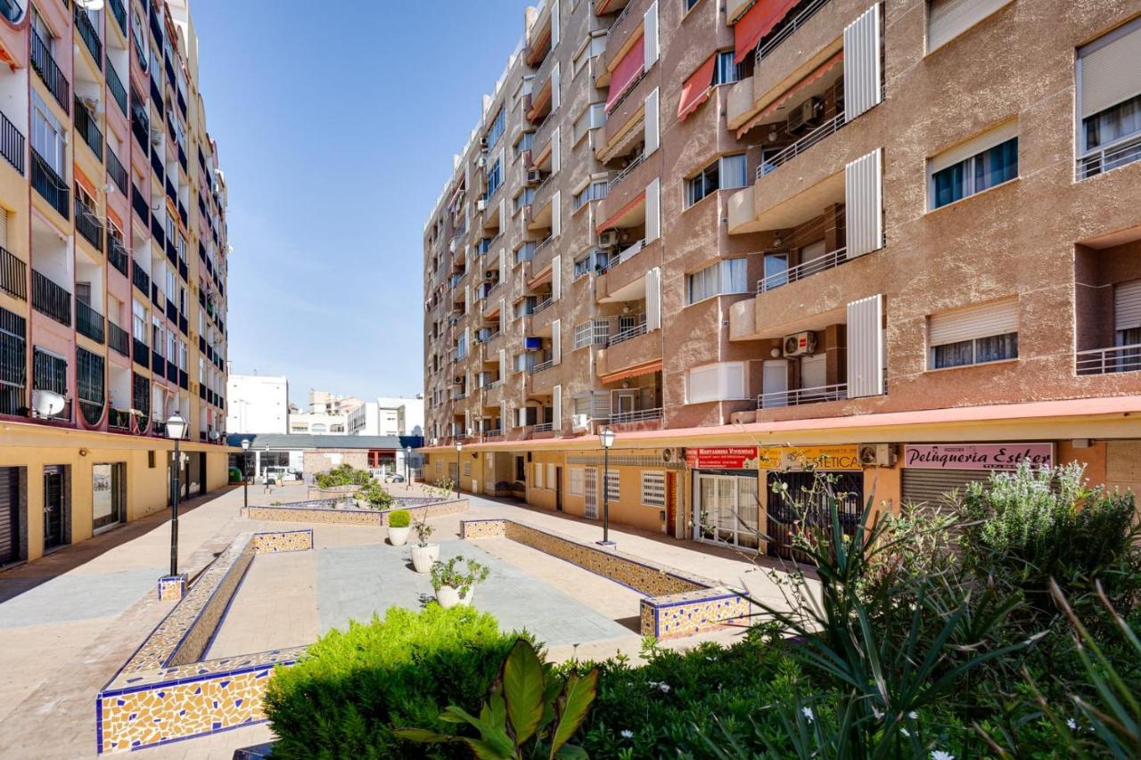 Appartement Casa Carmelina à Torrevieja Extérieur photo